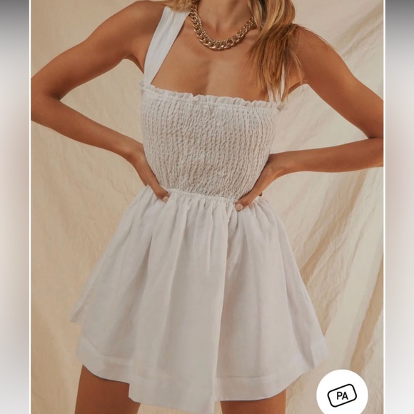 Peppermayo Dresses & Skirts - Peppermayo European Towns Linen Mini Dress white size small